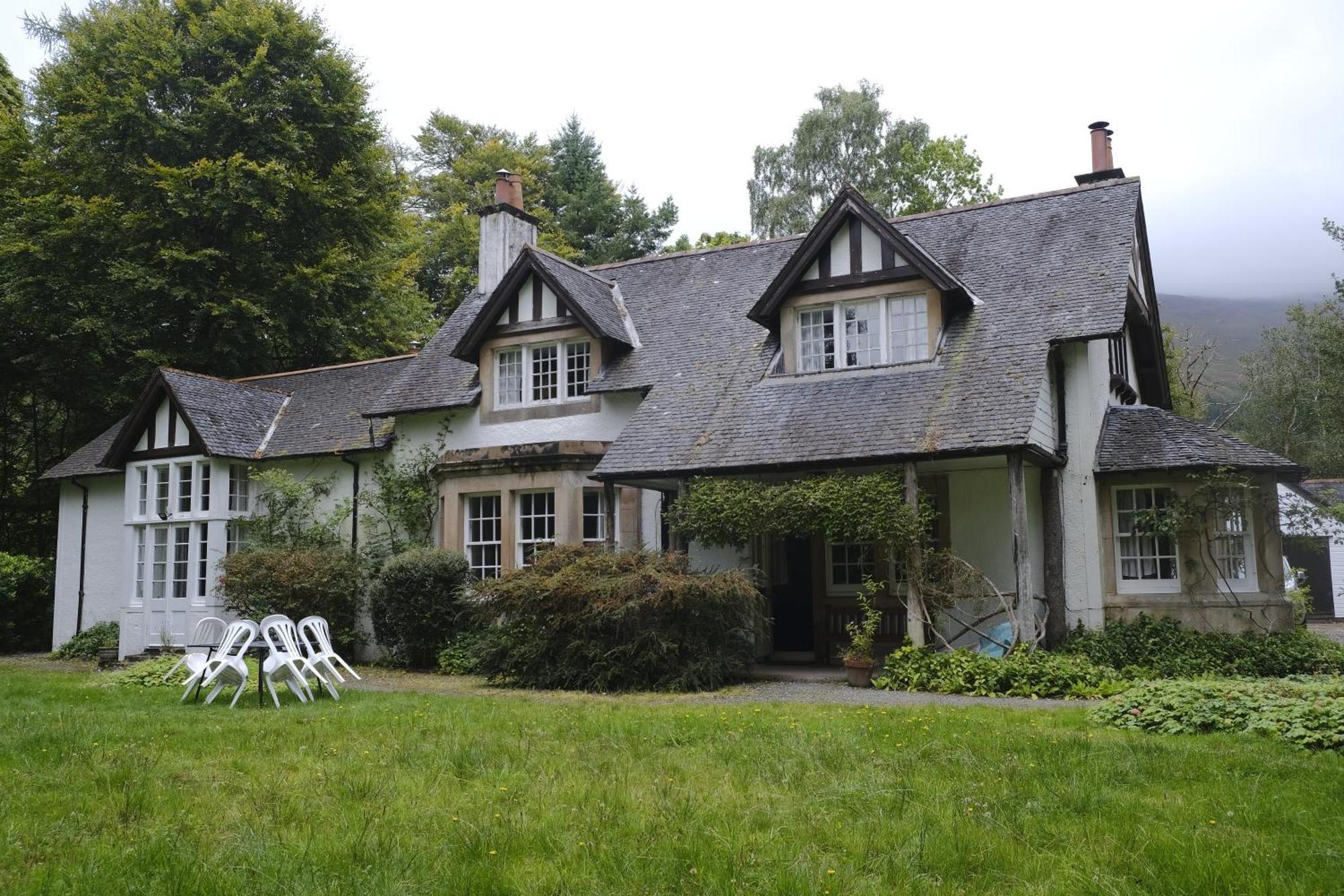Outdoor Centre *